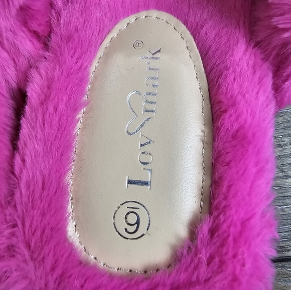 Lov Mark "The Jasmin Slipper" - Picture 8 of 10